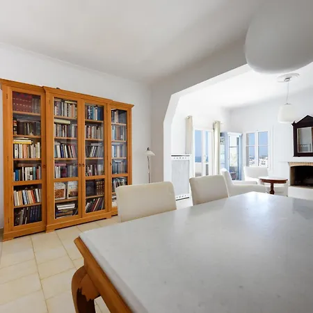 View נאוסה