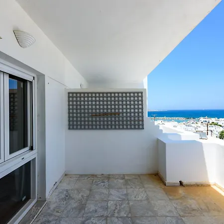 דירה View *